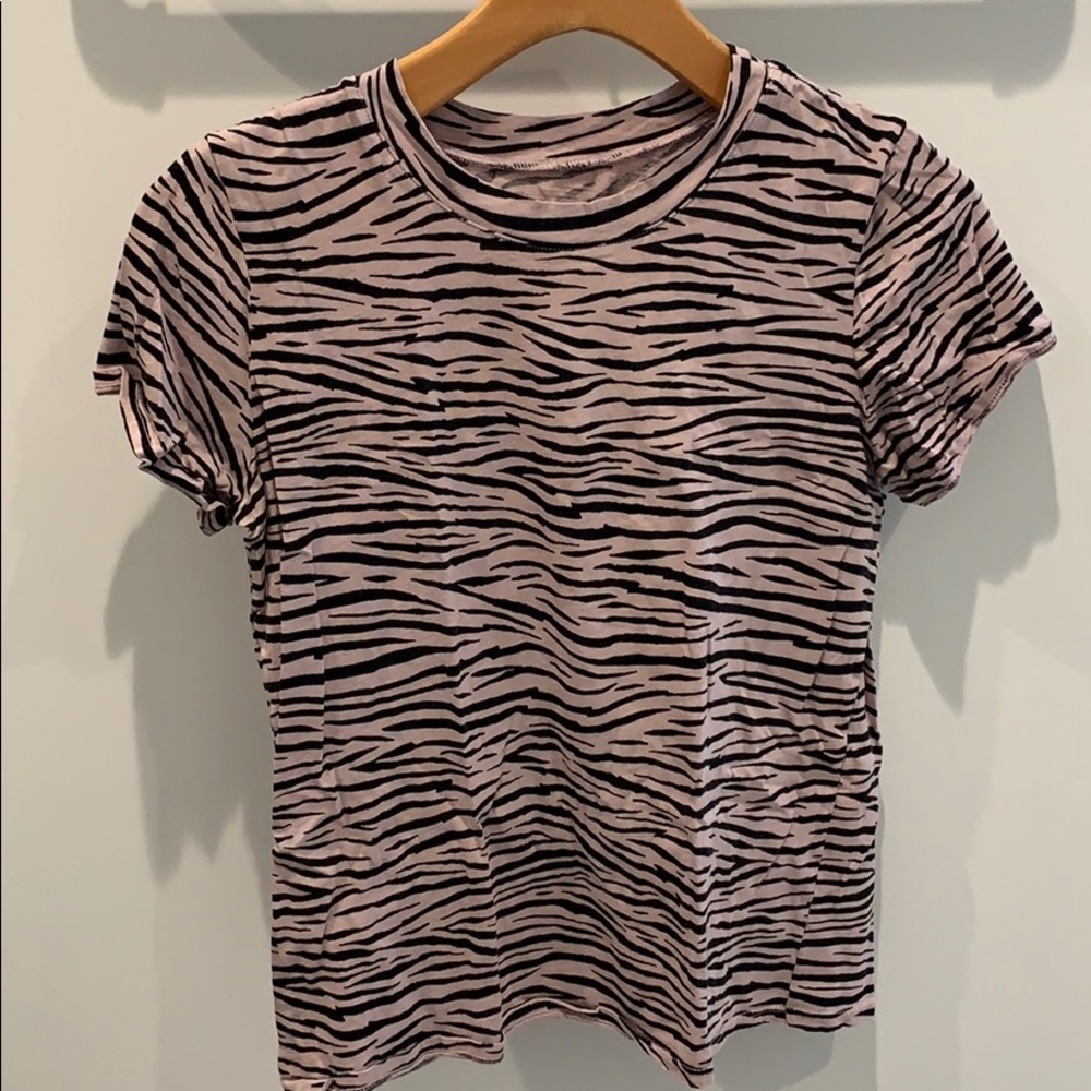 Enza Costa Perfect Short Sleeve T-Shirt in Lilac